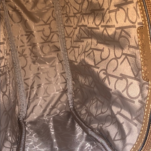 Calvin Klein ❤️ monogram backpack 🎒 - Picture 4 of 4